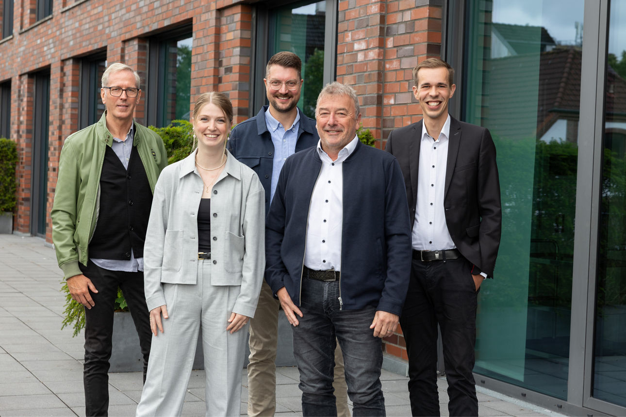 Gruppenfoto der Makler der VR Bank Nord Immo