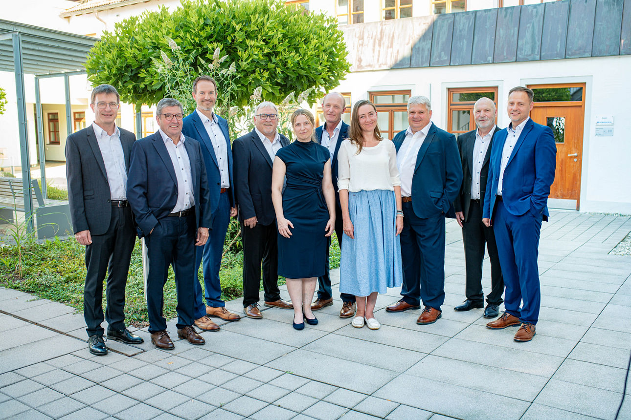 Von links: Walter Deinböck, Johann Maier, Florian Rottenkolber, Jakob Schref, Christina Schrod, Josef Zieglmaier, Barbara Ane