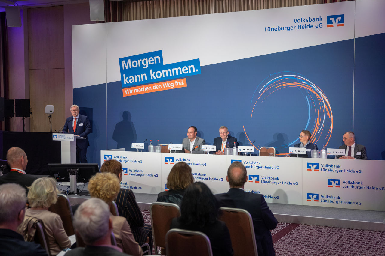 Vertreterversammlung 2022: Aufsichtsrat mit Vorstand 