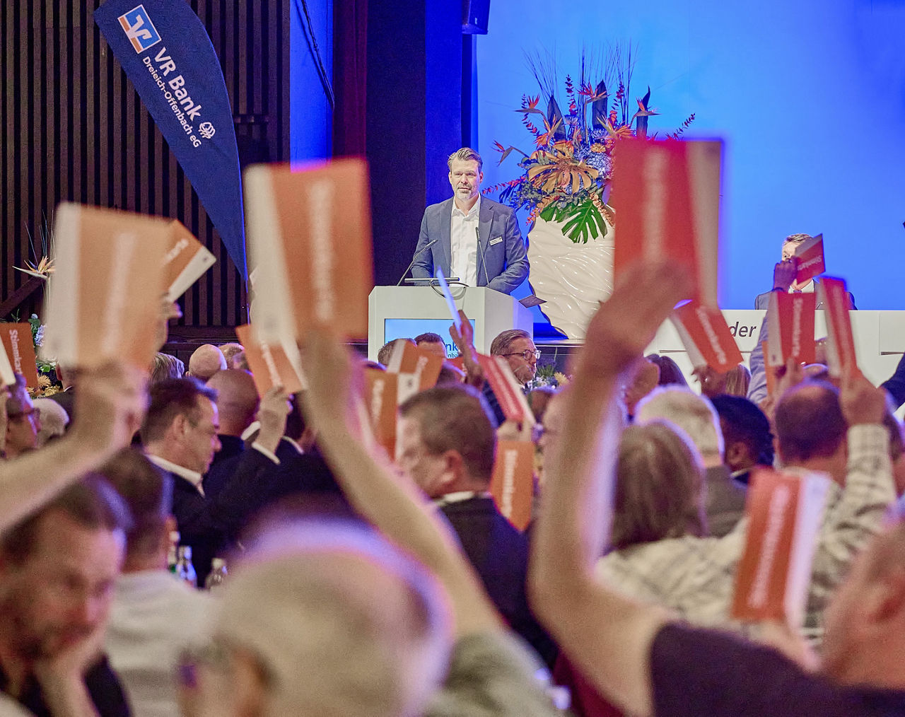 VR Bank Dreieich-Offenbach eG: Vertreterversammlung.Bastian Heberer (Abstimmung)