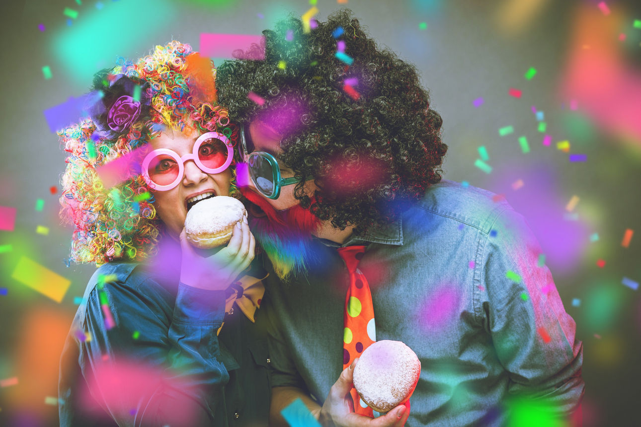 Faschings Krapfen (Lüstige Frau und Mann)