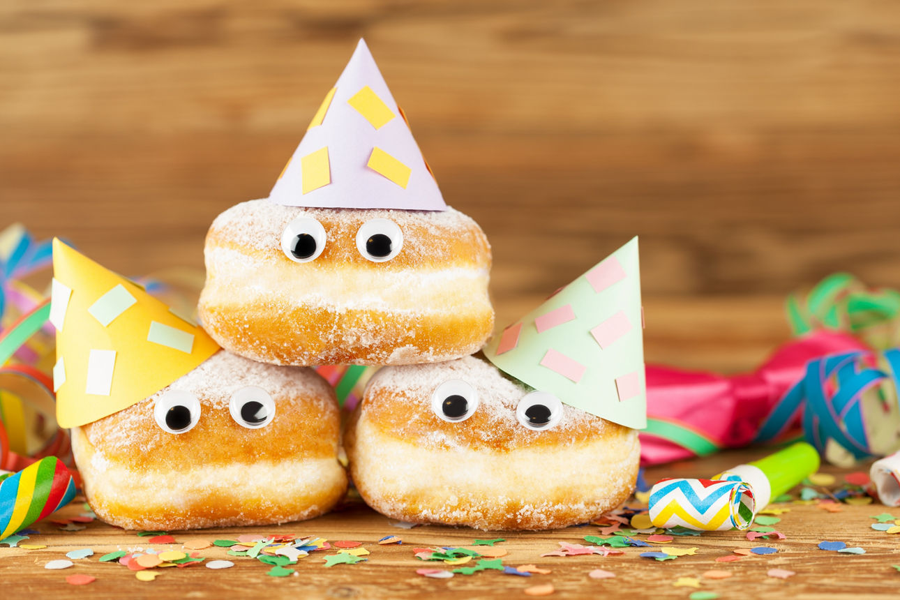 Berliner Pfannkuchen Krapfen Rosenmontag Fasching Party