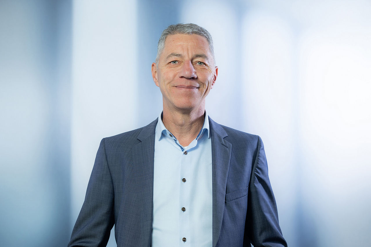 Jörn Thorsten Albrecht, Unternehmenskundenberater