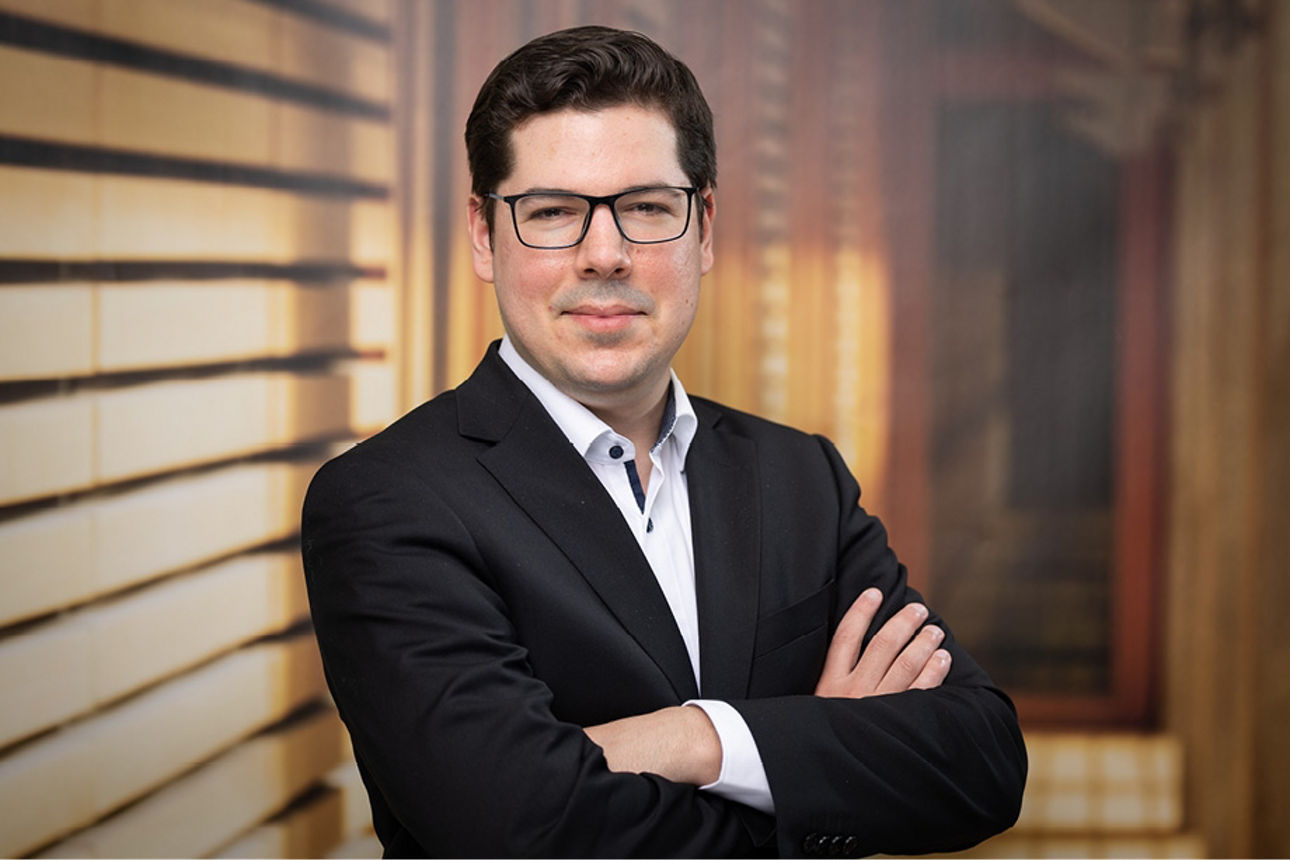Assistenz Alexander Becker 