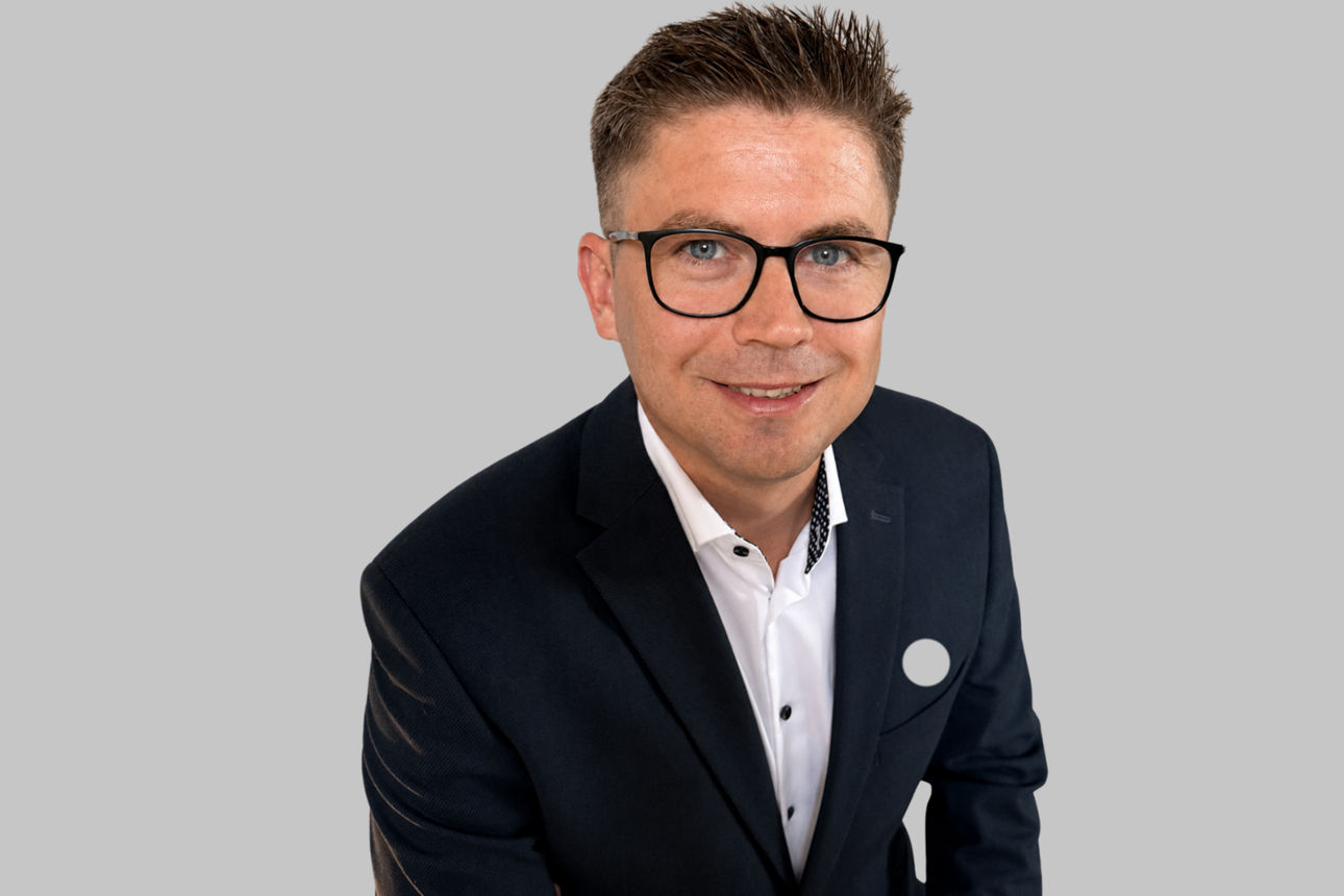 Referentenporträt Alexander Lesser