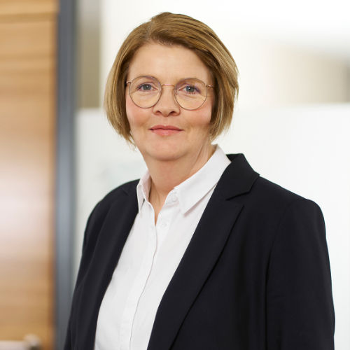 Darstellung unserer Mitarbeitenden Birgit Altmiks