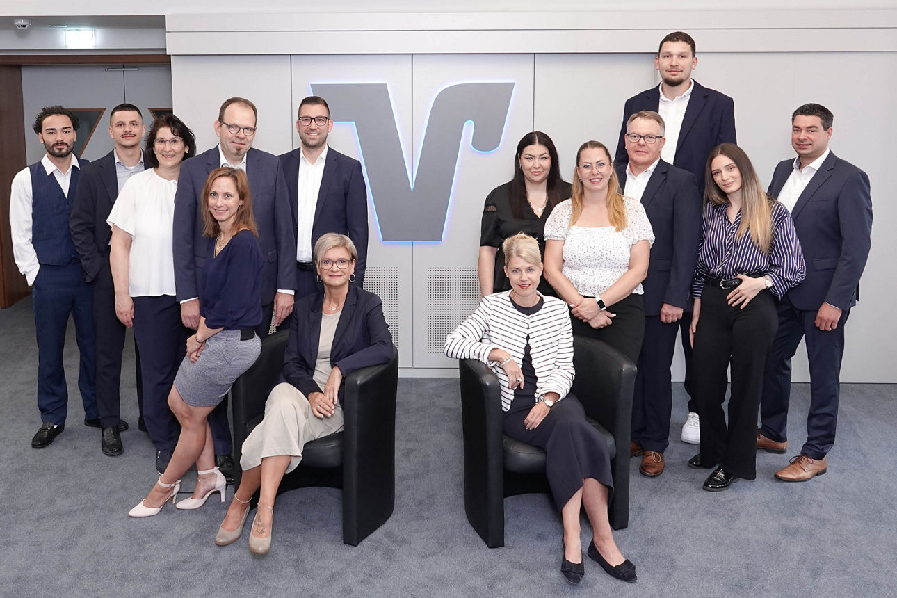 Teambild der Ansprechpartner BauFinanz & ImmobilienCenter