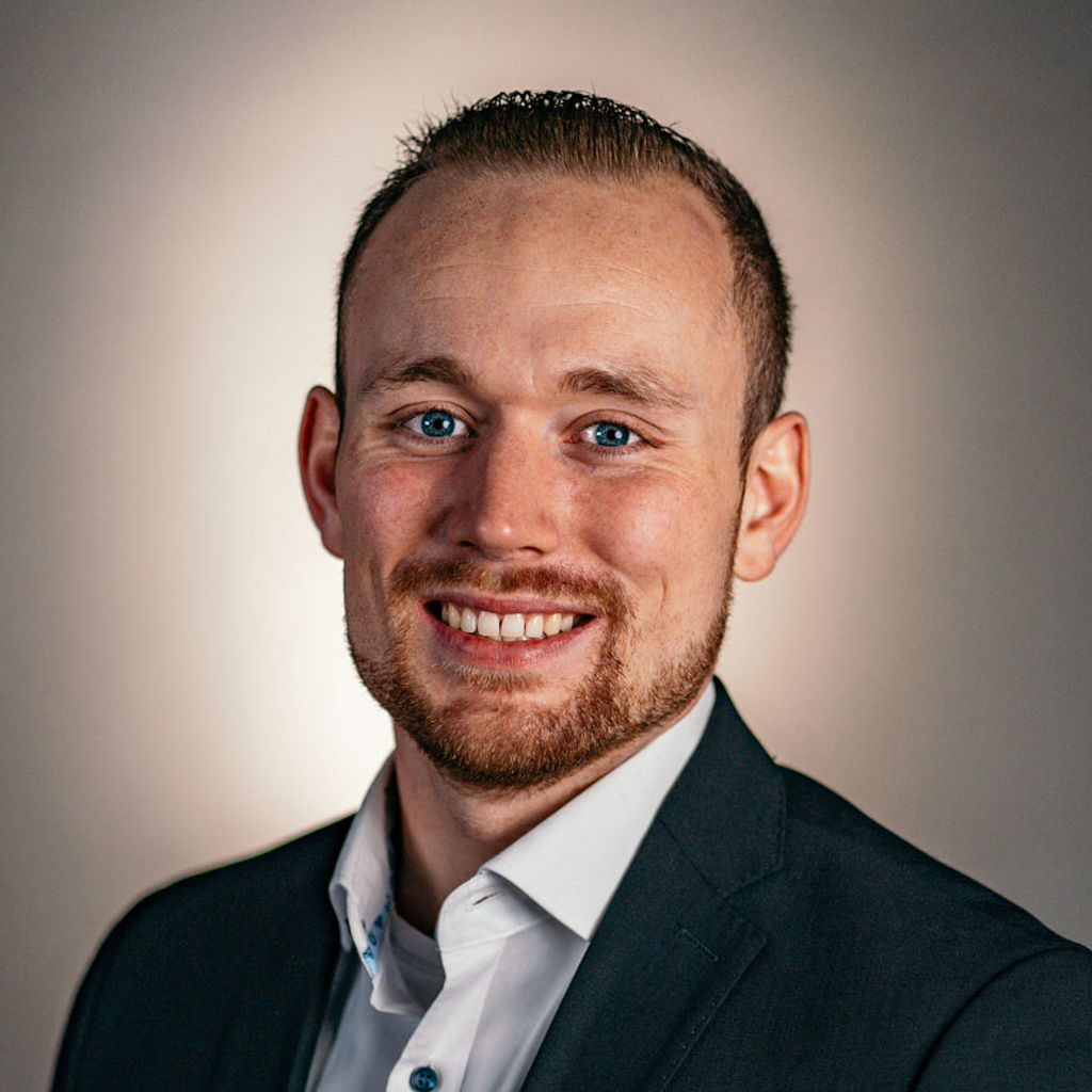Dennis Arnold Mitarbeiterbild