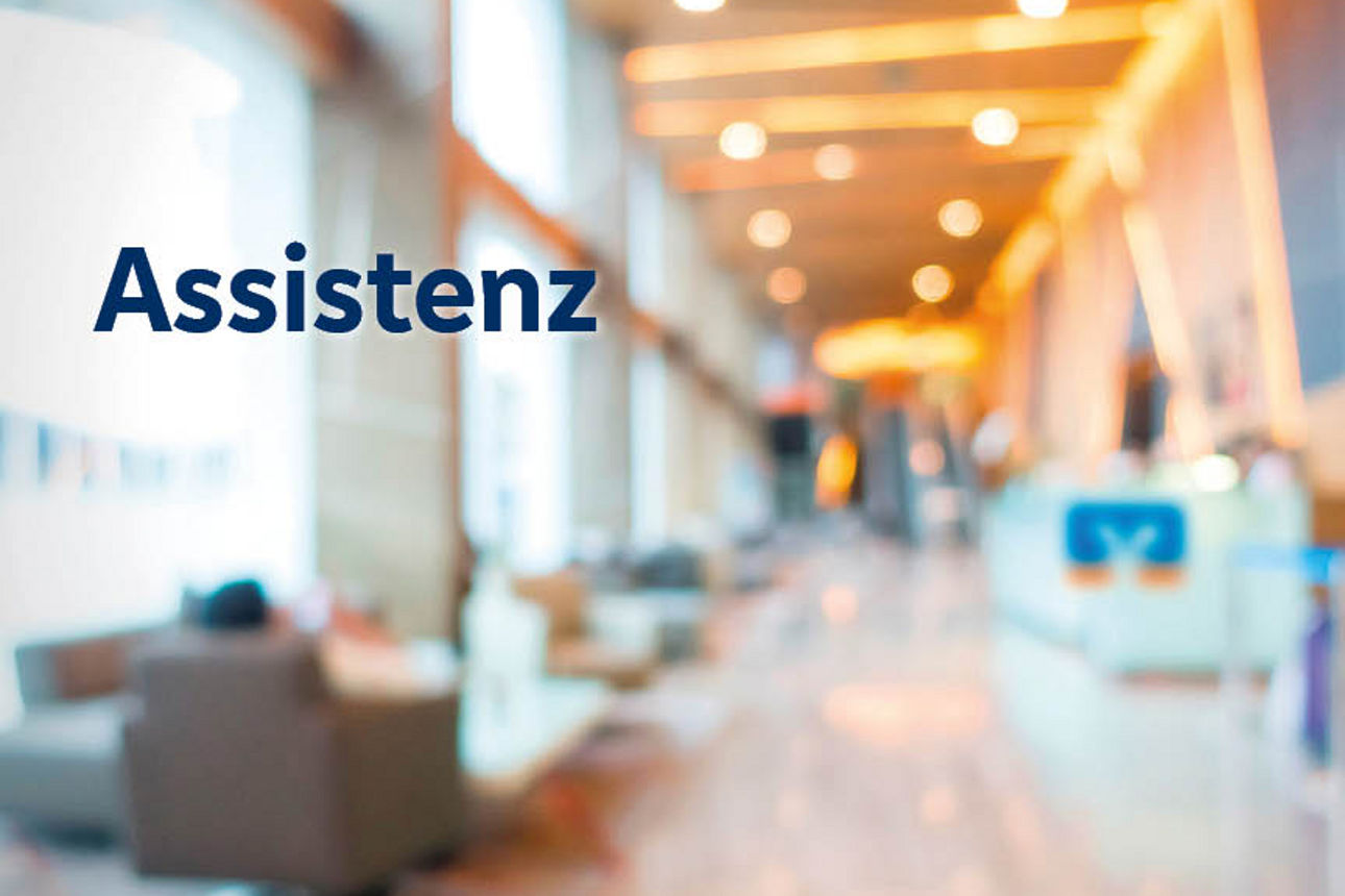 Verschwommener Hintergrund in einen Serviceraum für Kundinnen und Kunden