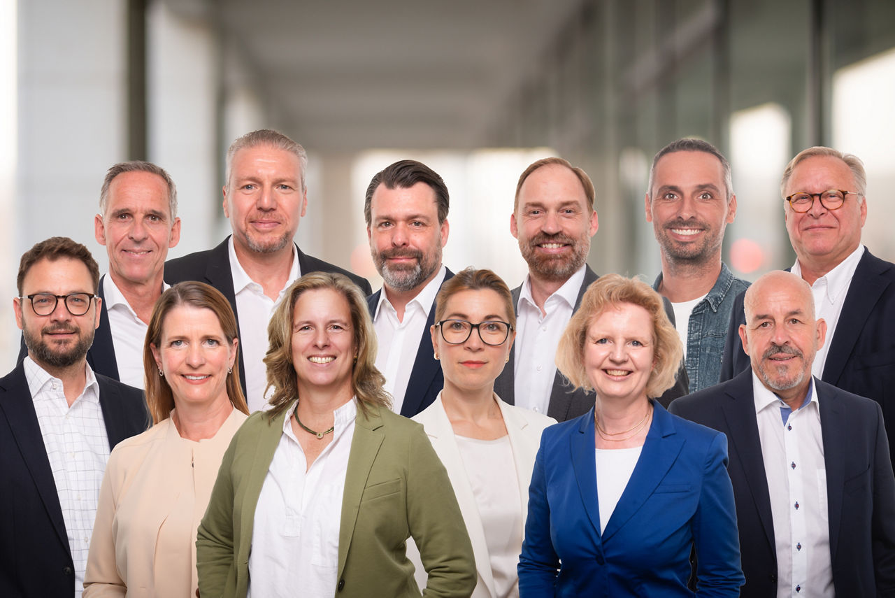 Gruppenbild der Auftsräte und -rätinnen