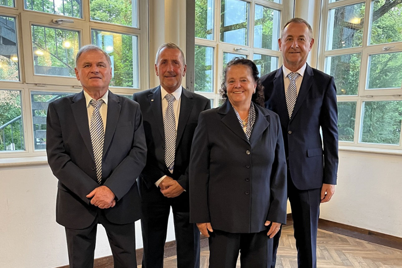 Foto: Wiedergewählte Aufsichtsräte – Johann Mikesch, Alfred Oberlader, Irmgard Sanktjohanser-Maier und Johann Lupperger