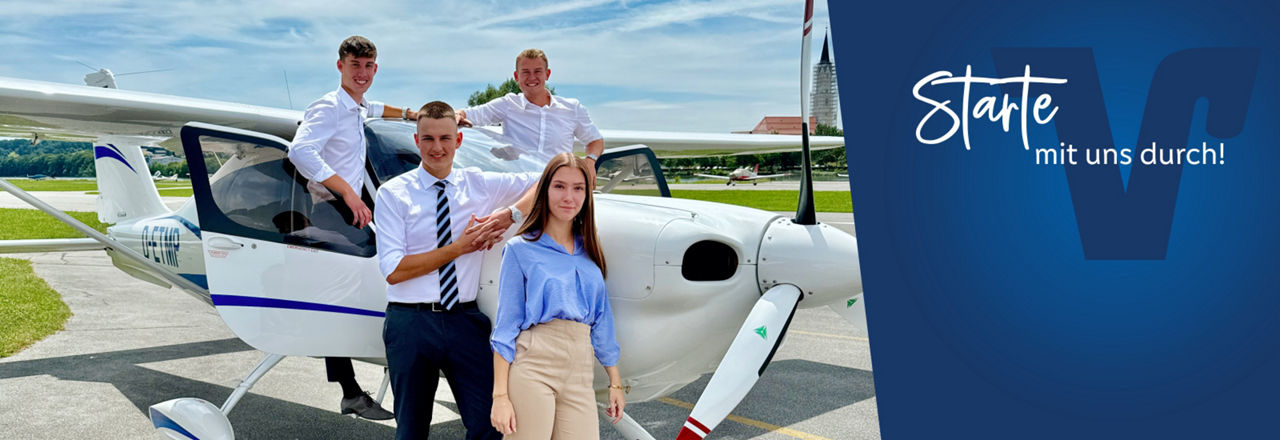 Auszubildende am Flugplatz