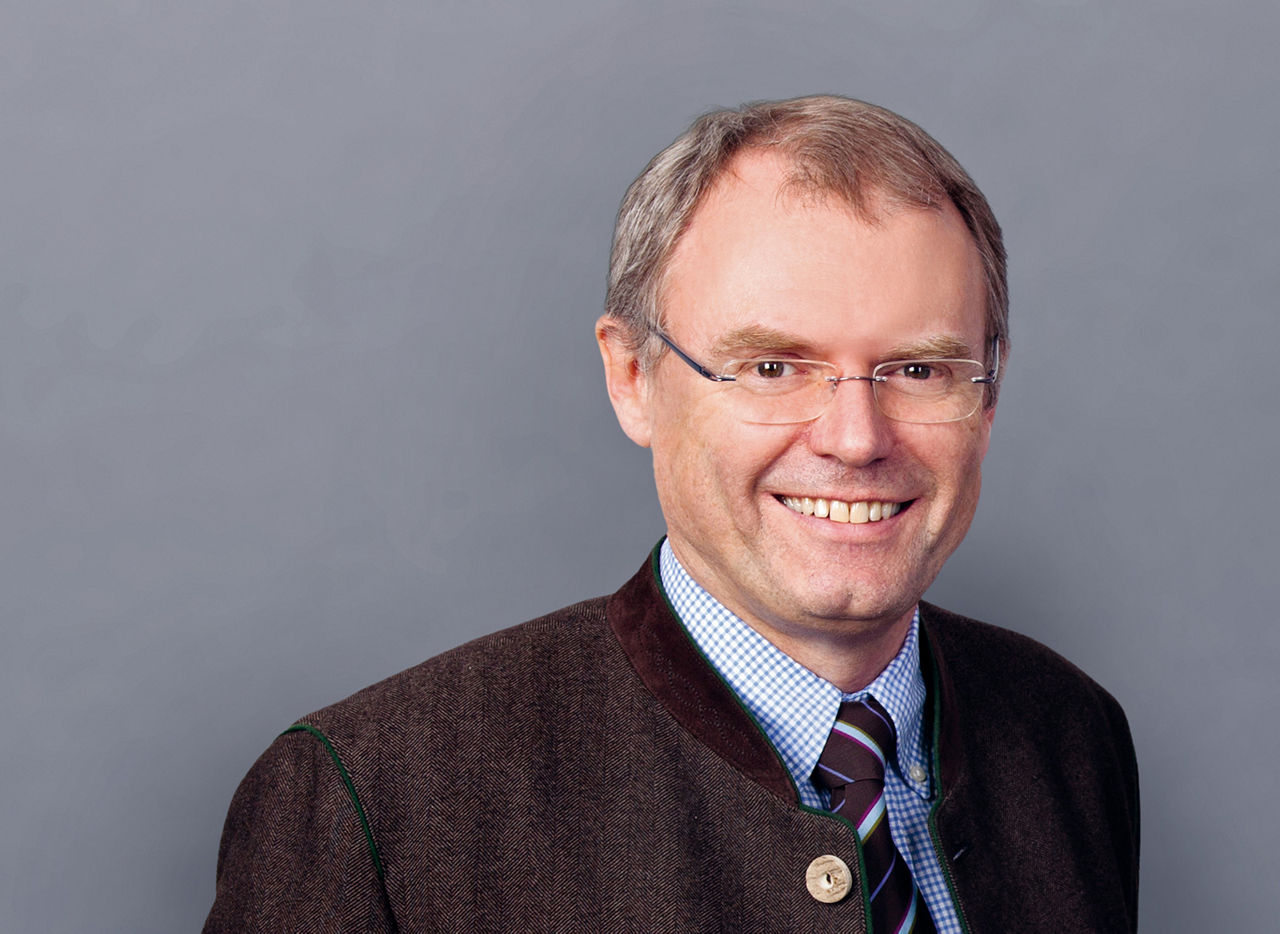 Prof. Dr. Josef Stadler, Aufsichtsratvorsitzender