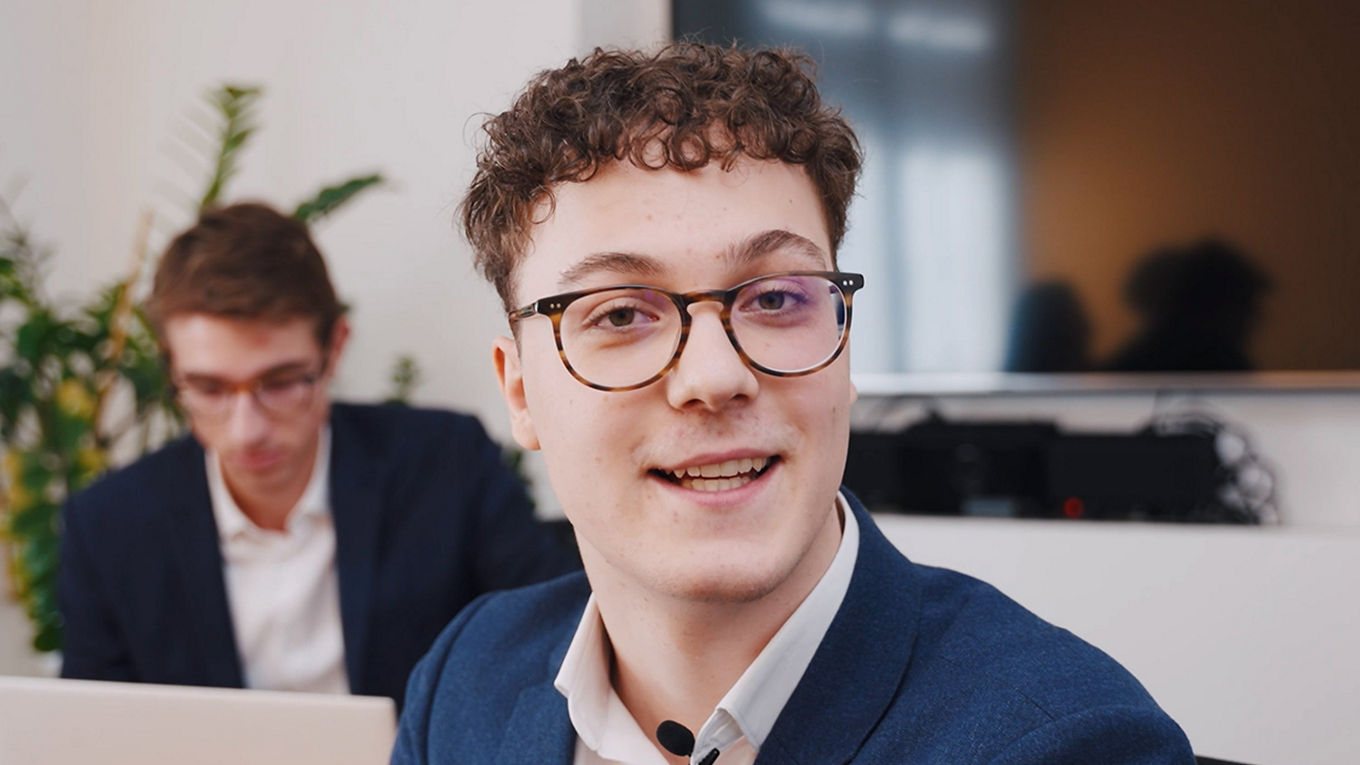 Starte deine Zukunft mit einer Ausbildung bei uns