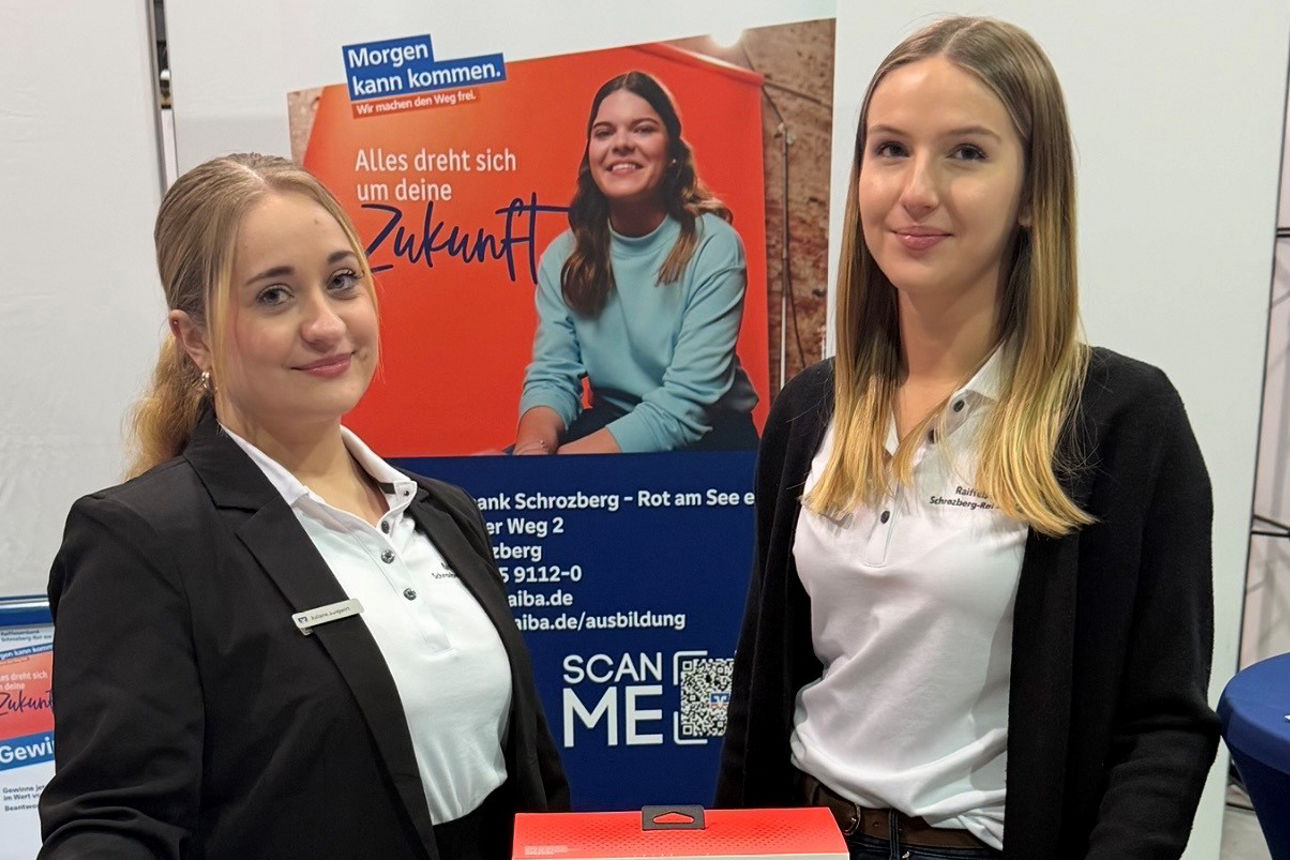 Mitarbeiterinnen am Messestand 