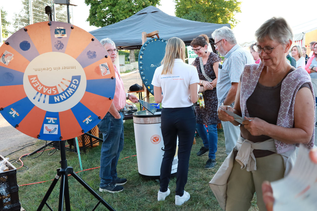 Drehrad beim Genossenschaftstag Stand für das Azubiprojekt