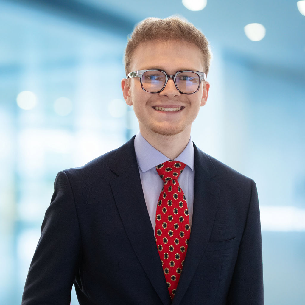 Porträtfoto von Julien Börsch