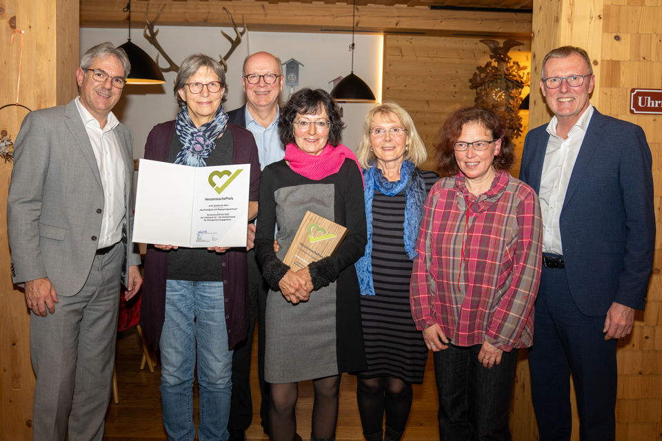 Gruppenbild mit Gewinnern 2023