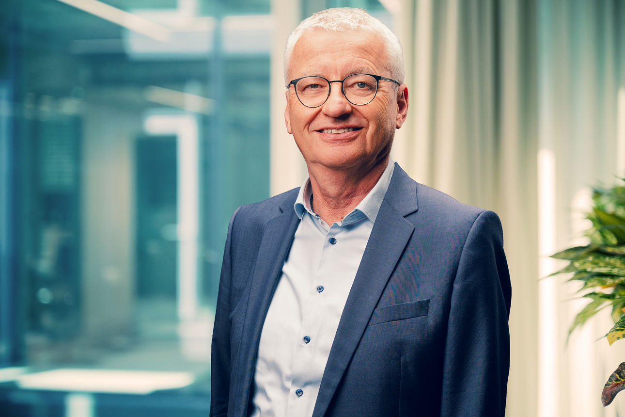 Bernd Scharer