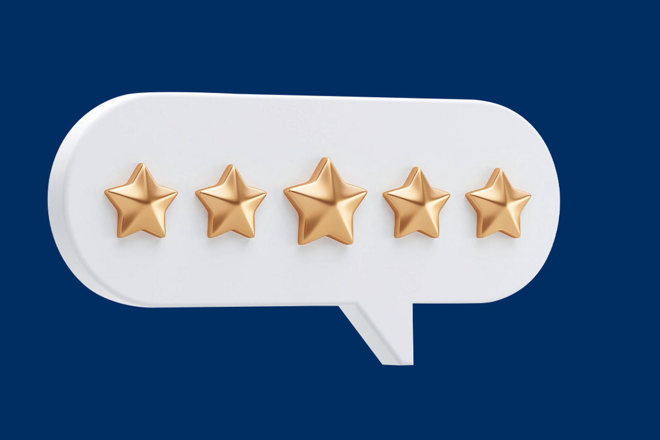 Sprechblase mit fünf Sternen