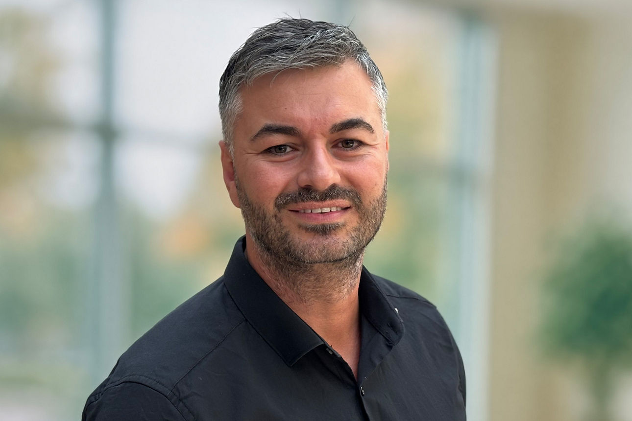 Darstellung unseres Mitarbeitenden Mehmet Babatas