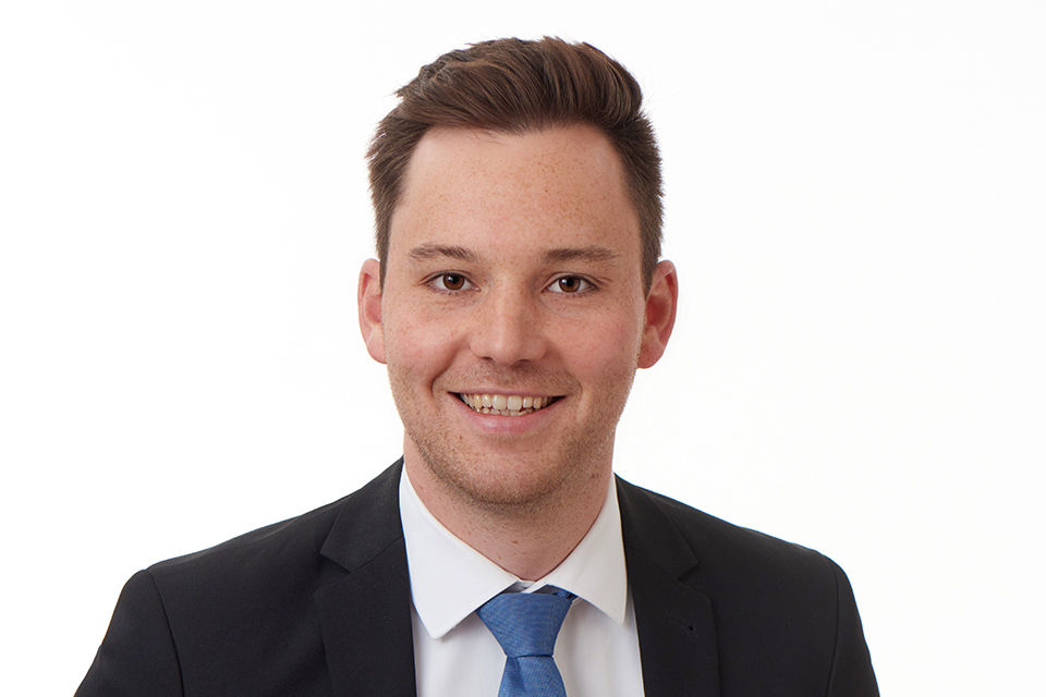 Maximilian Bacher, Vermögensmanagement Region Chiemgau-Chiemsee - Vermögensmanager(in)