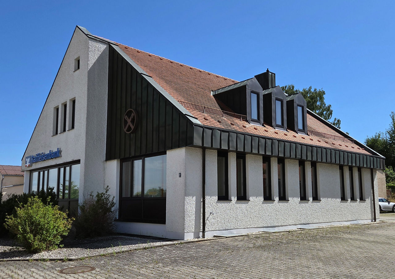 Geschäftsgebäude Hofkirchen