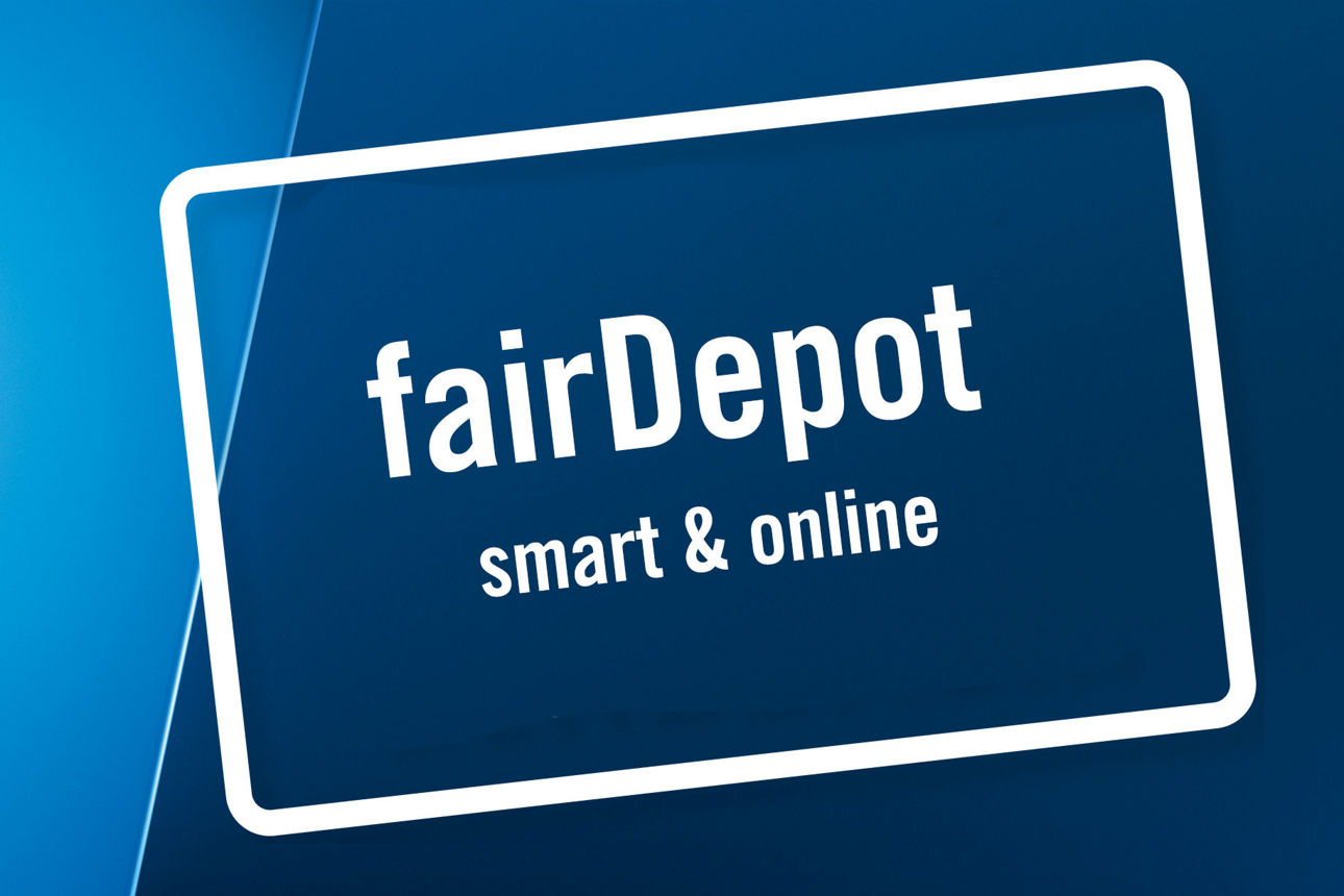 Grafik mit Schriftzug "fairDepot" auf blauem Hintergrund