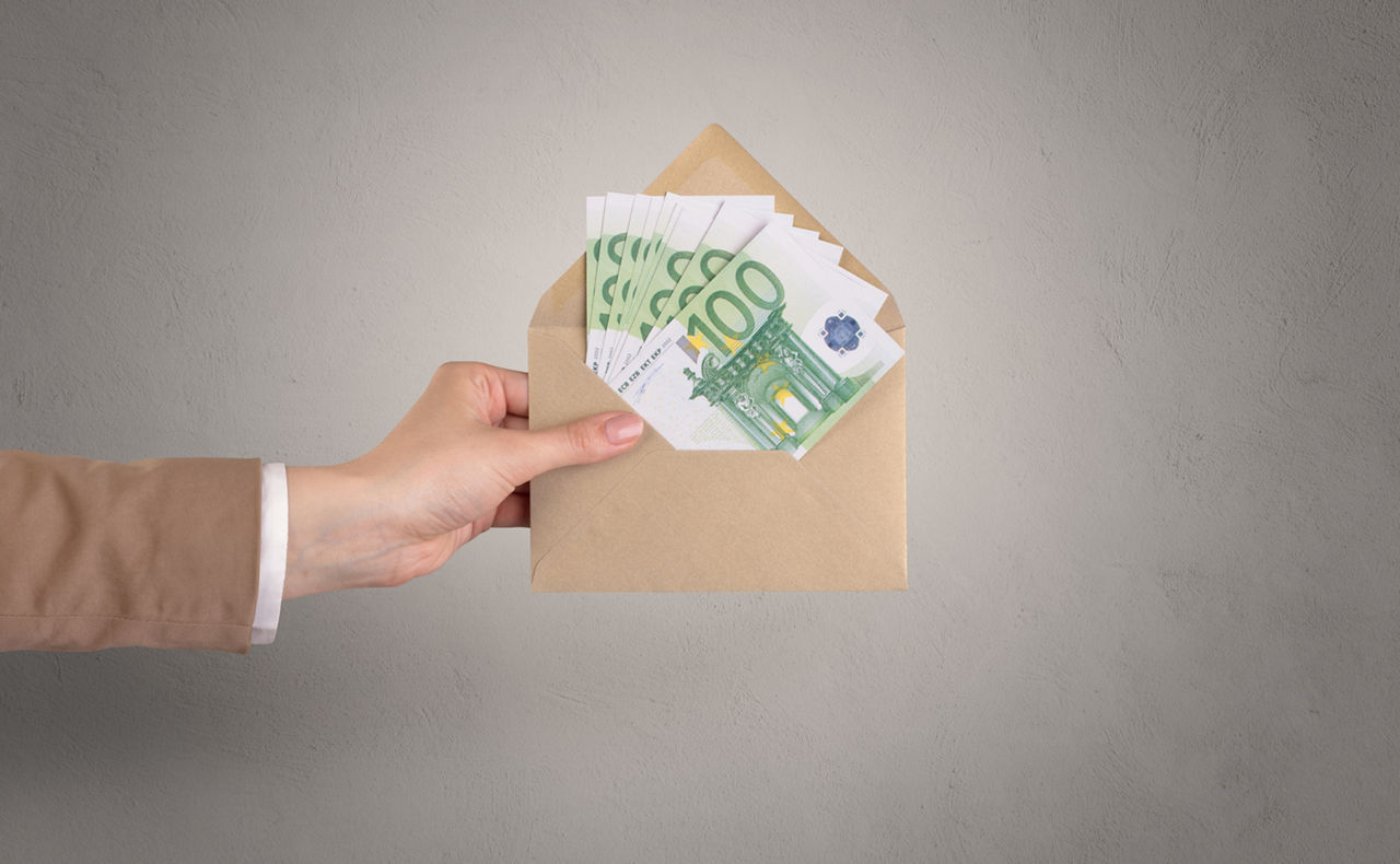 Bargeld bring service