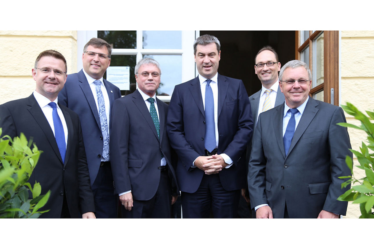 Mehrere Männer im Portrait