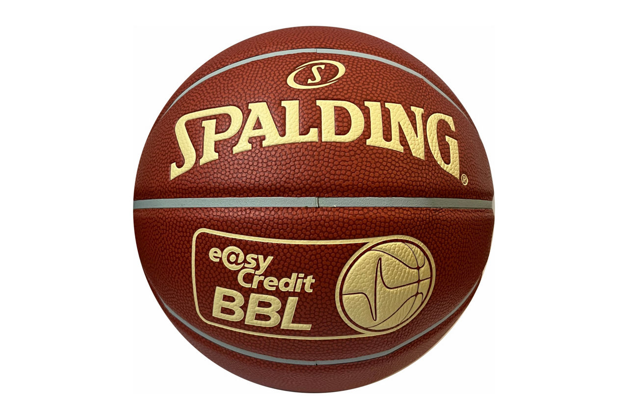 Basketball Spalding mit easyCredit BBL Logo