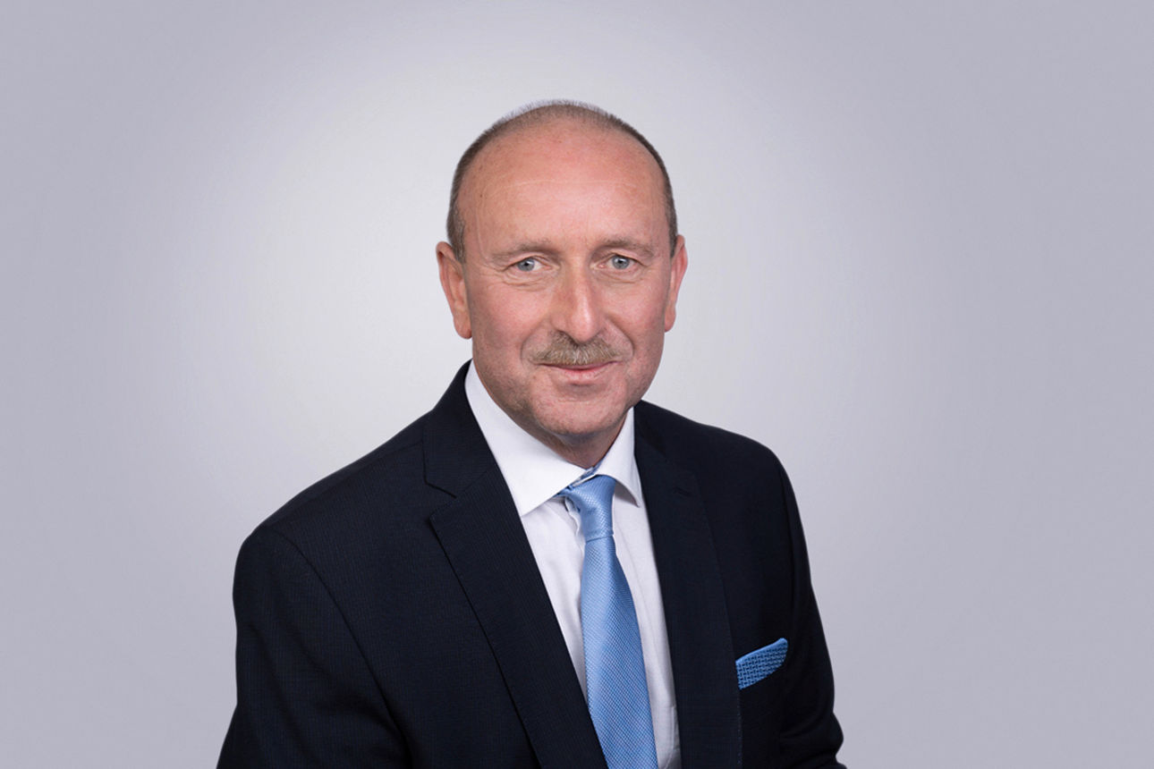 Roland Bauer