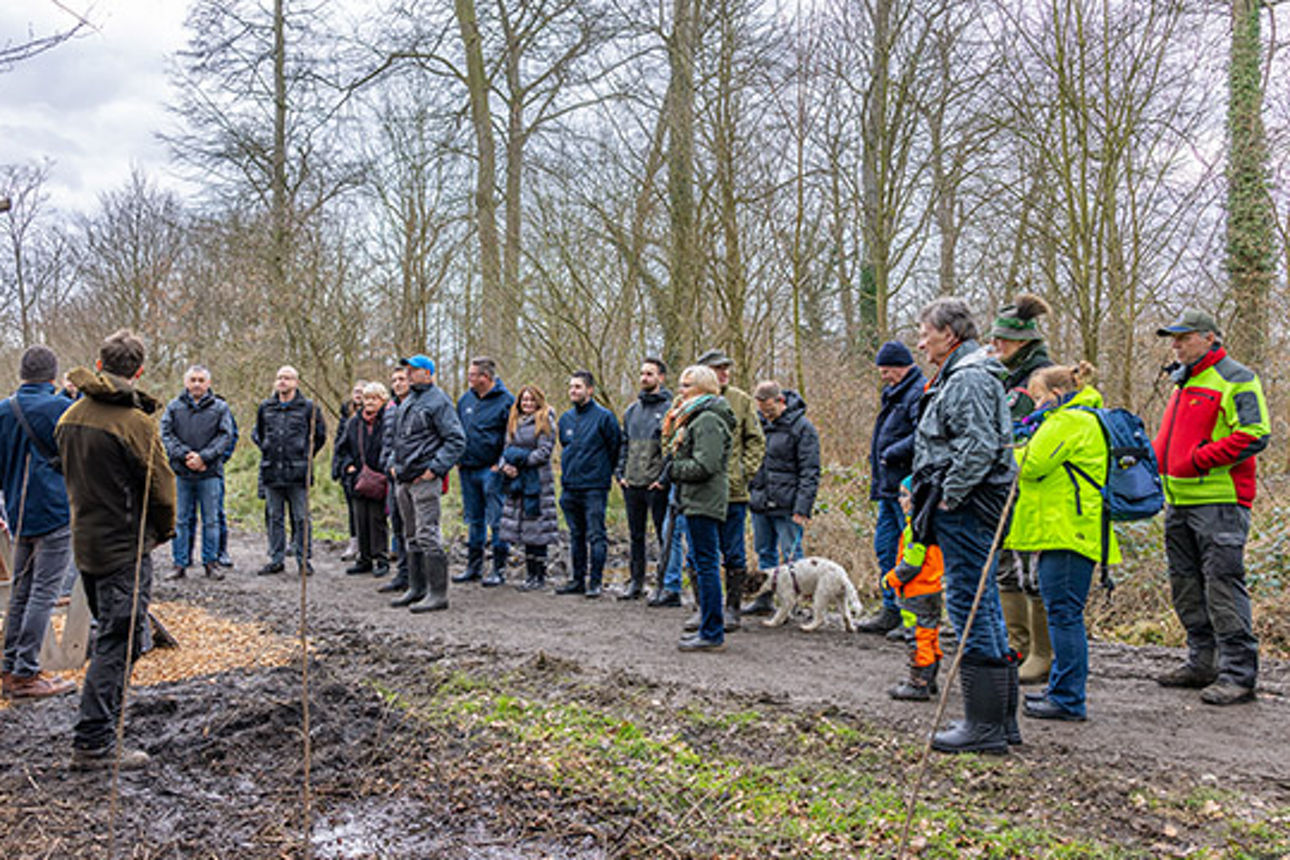 Baumpflanzaktion in CR Bladenhorster Busch_00032