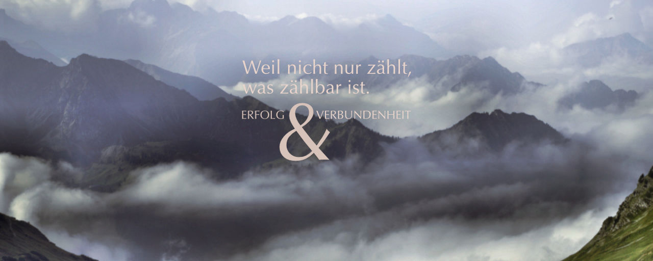 Berge im Nebel