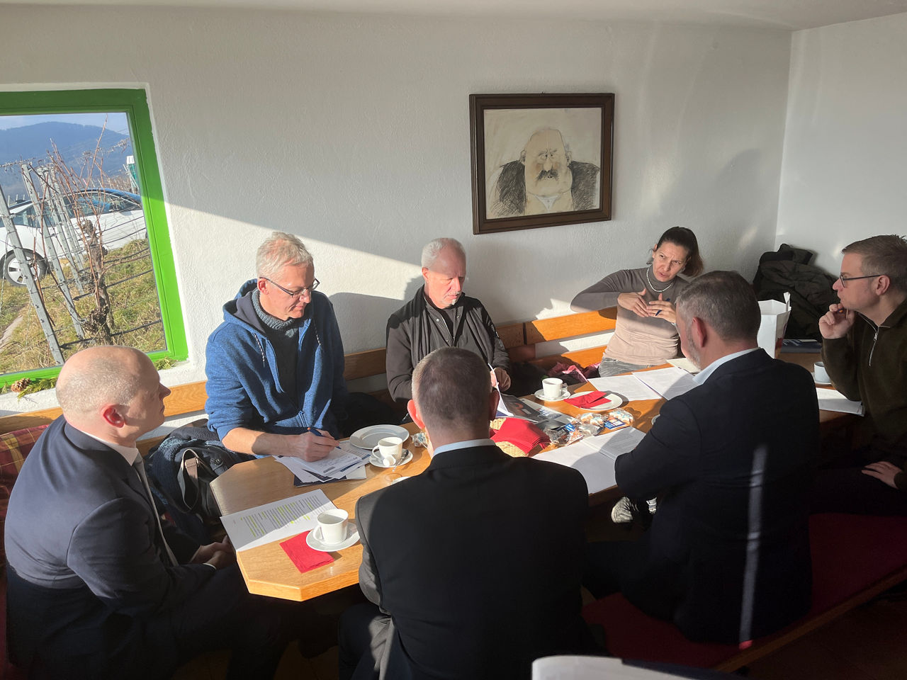 Pressekonferenz im Weinberg