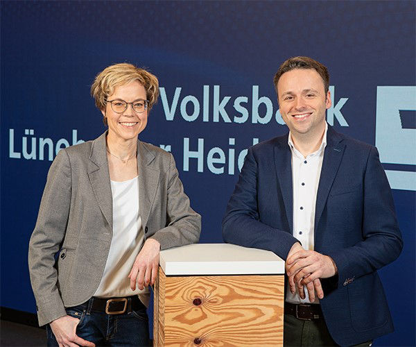 Stefanie Bosselmann und Mike Burkhardt sind federführend bei der Umsetzung des Projekts „Elektronisches Postfach“.