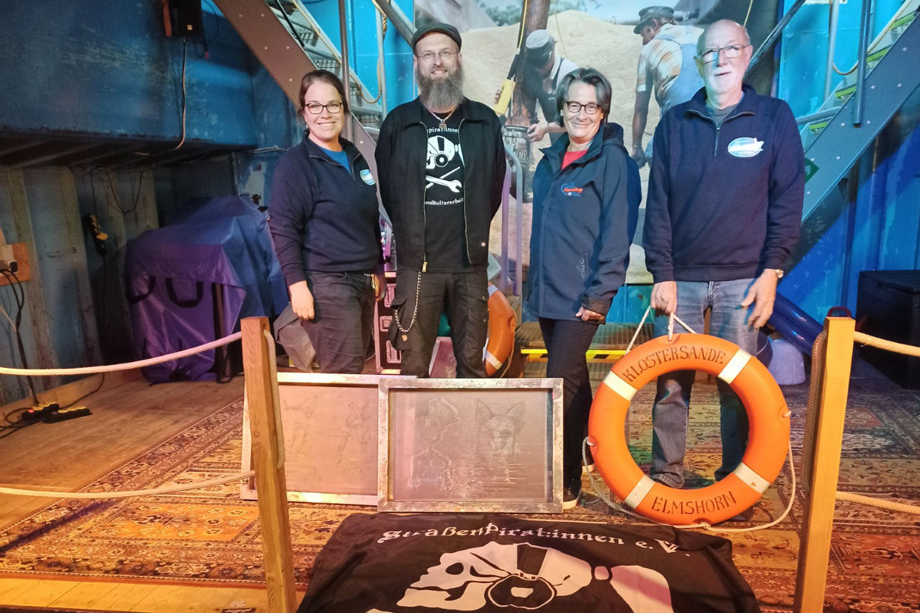 Kathrin Mohr (Vorstand MS Klostersande), Niklas Schulze (Vorstand Straßenpirat:innen), Bettina Fischer (Bürgerstiftung VR Ban