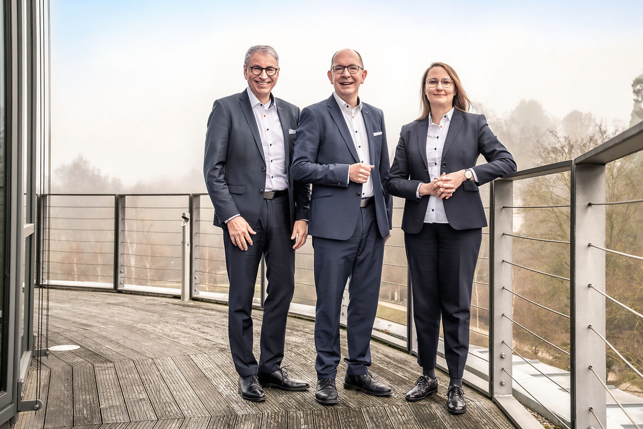 Der Vorstand der Volksbank Allgäu-Oberschwaben eG: Werner Mayer, Josef Hodrus und Stephanie Bernickel  (von links).