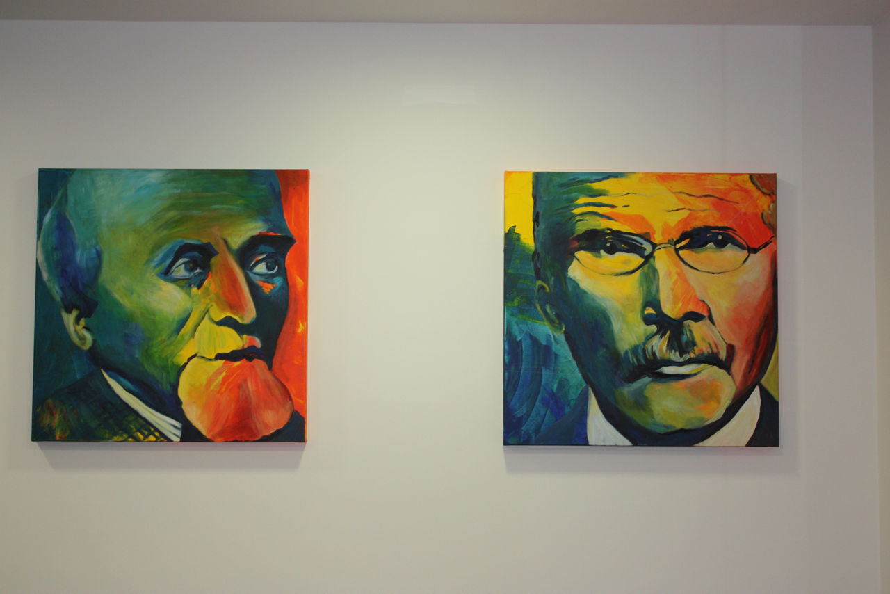 Gemalte Bilder mit dem Portrait von Friedrich Wilhelm Raiffeisen und Hermann Schulze-Delitzsch