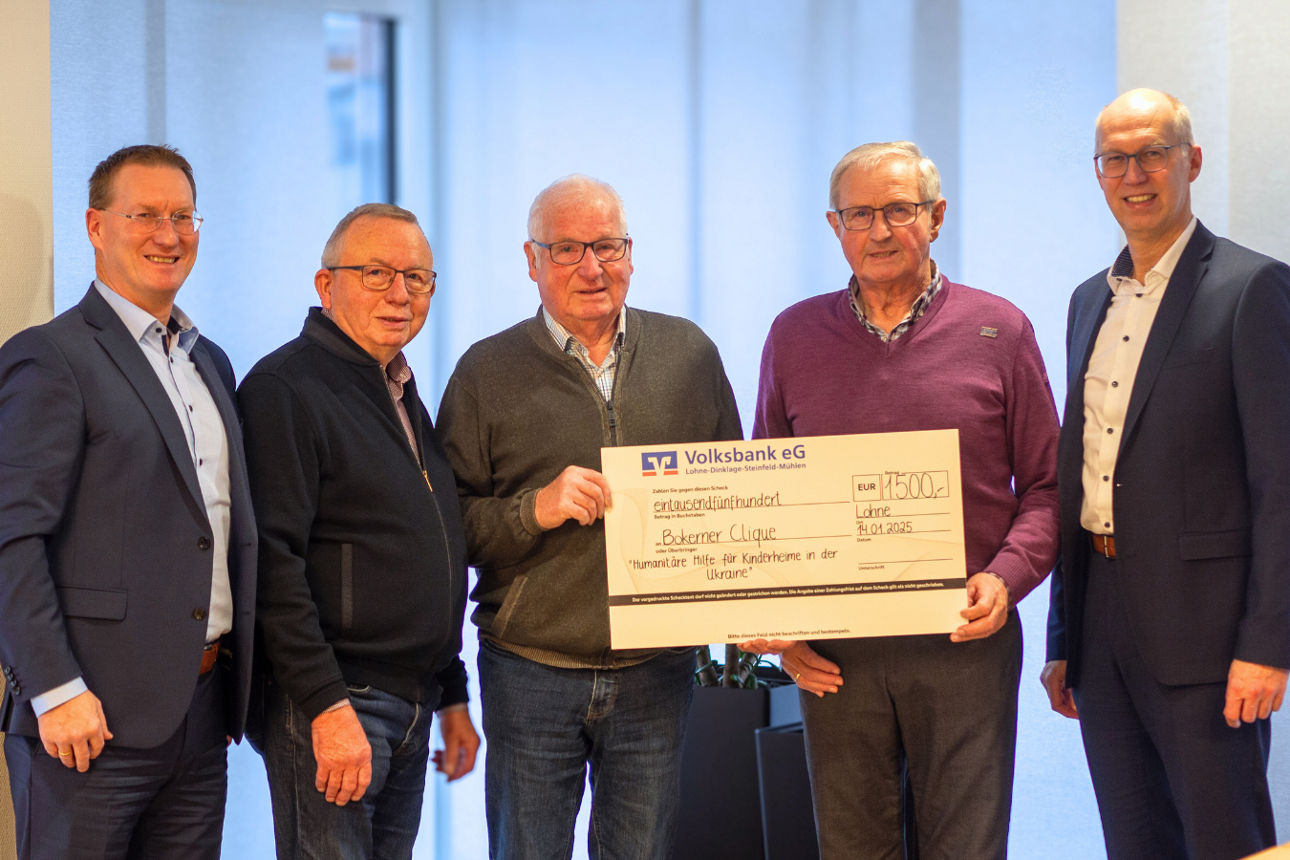 Ein Bild mit Personen der Bokerner Clique sowie zwei Personen aus unserem Kollegium