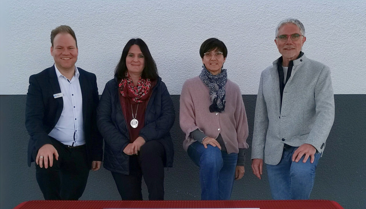 Neue Sitzgruppe für die Brühlschule Neuler