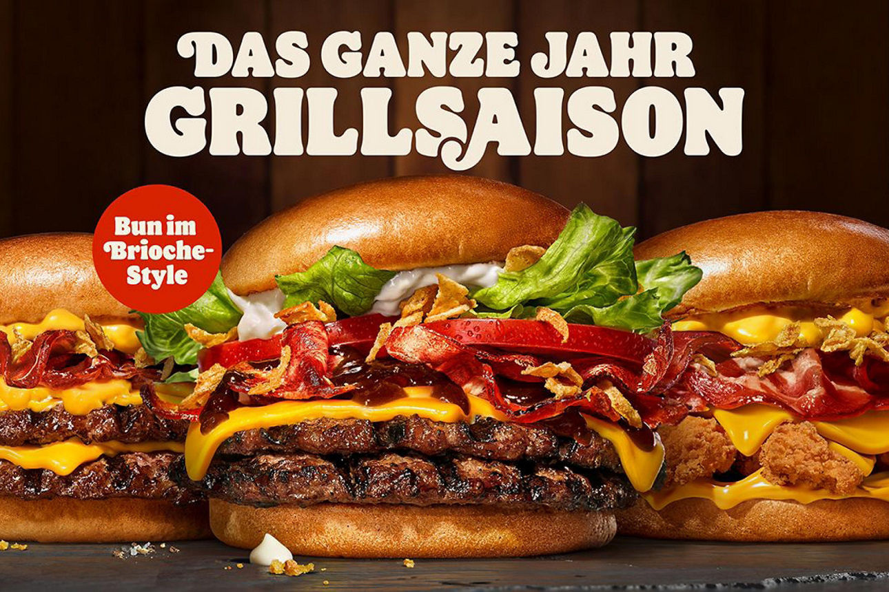 Verschiedene Hamburger - Text Das ganze Jahr Grillsaison
