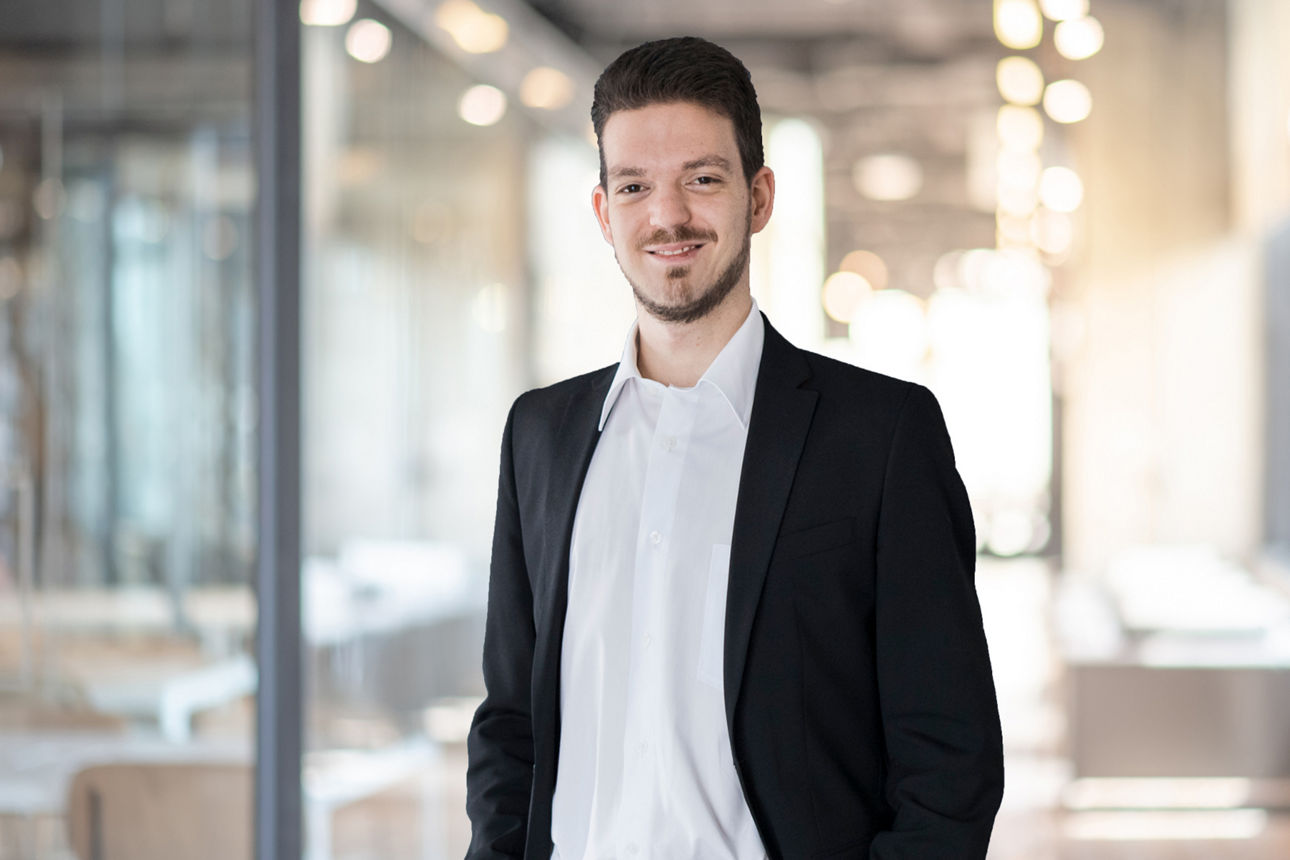 Manuel Burkhard