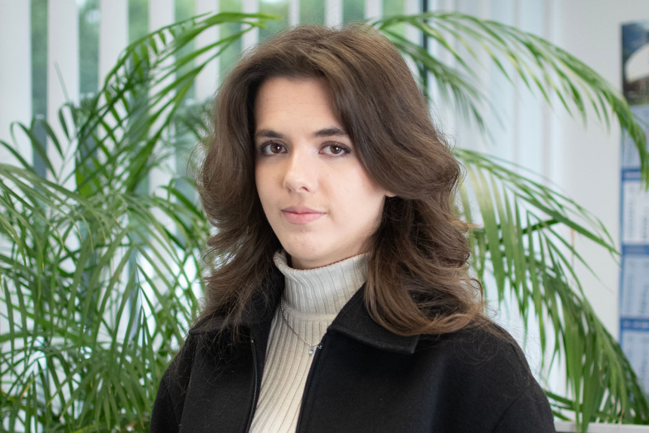 Porträtfoto von Alexandra Butzmühlen
