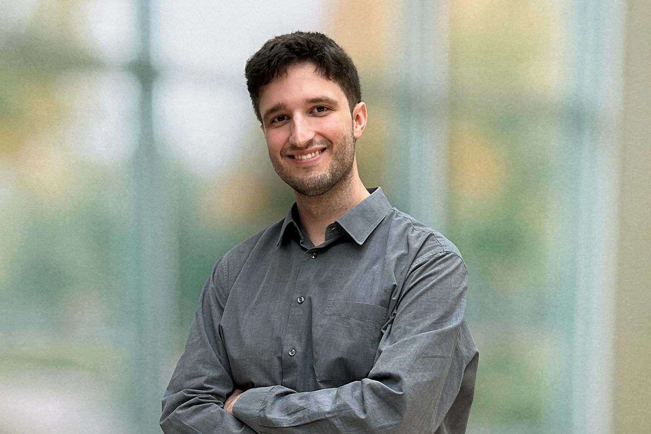 Darstellung unseres Mitarbeitenden Alessandro Carrubba