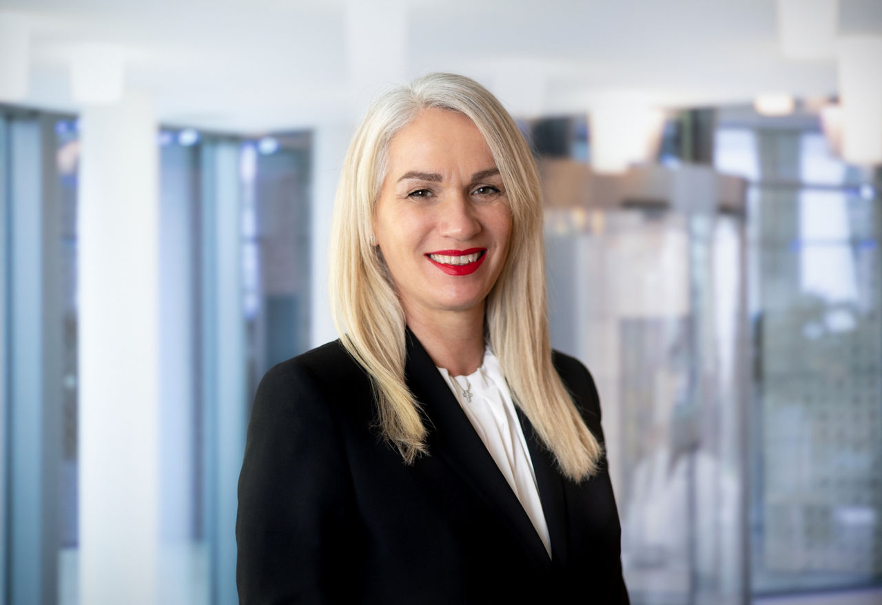 Portrait zeigt IMAXX-Mitarbeiterin Christiane Fehrmann