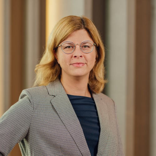 Darstellung unserer Mitarbeitenden Claudia Engel
