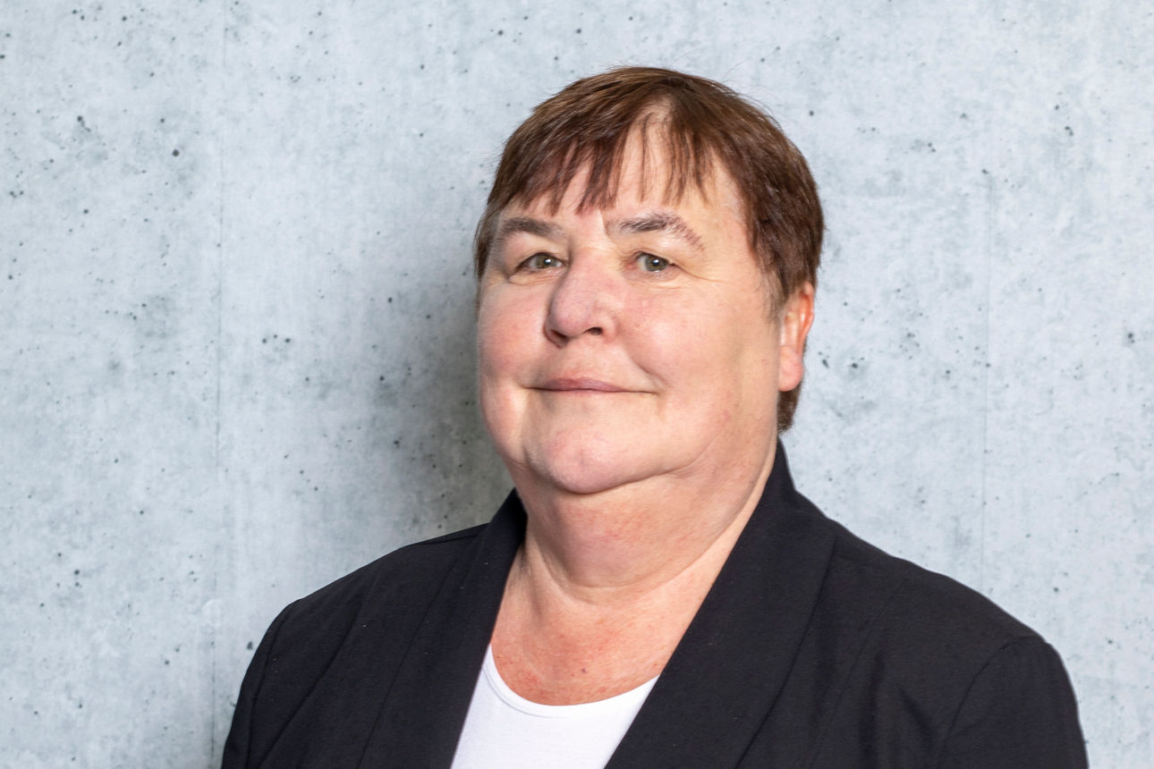Profilbild Cornelia Fehringer