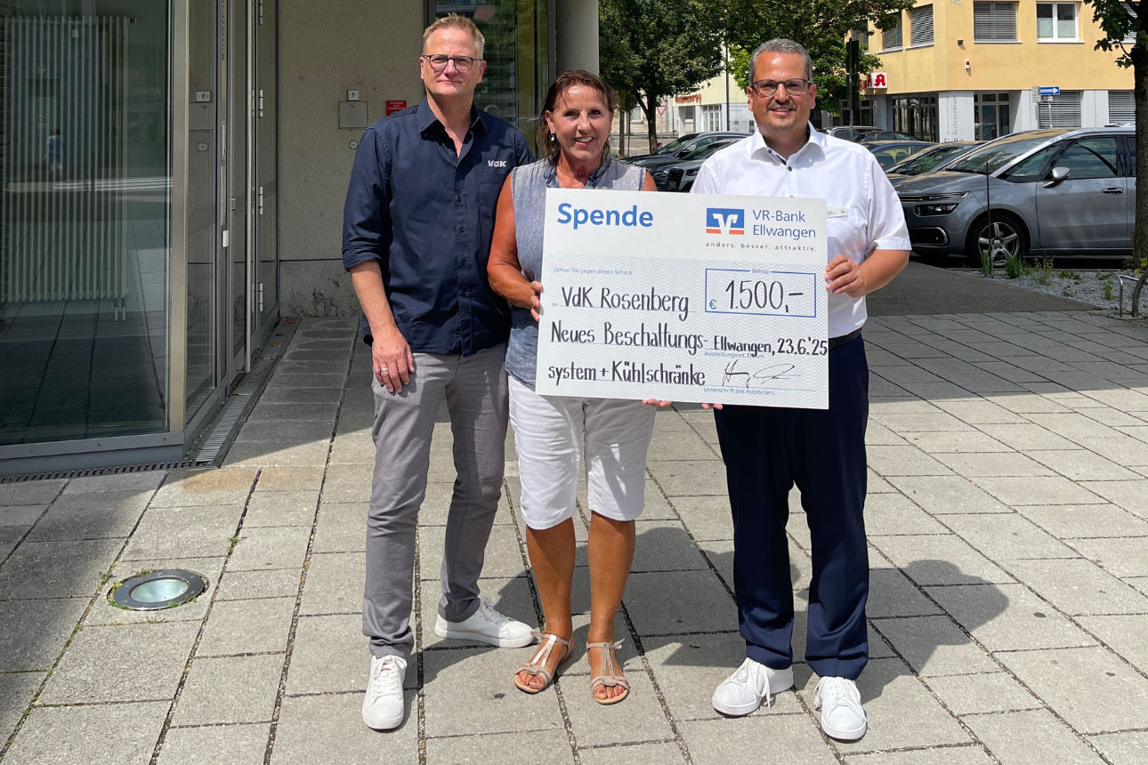 Neues Beschattungssystem und Kühlschränke für den VdK-Biergarten