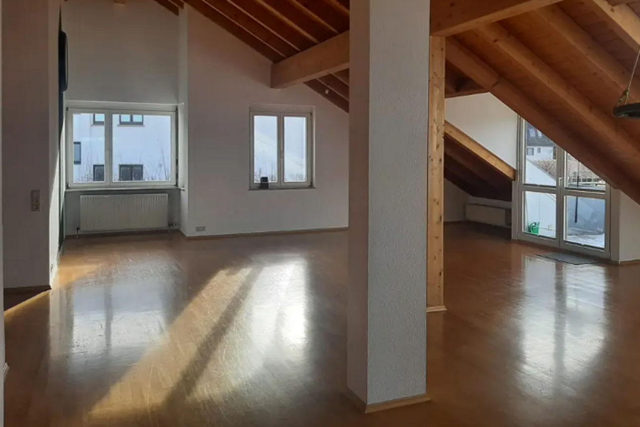 Dachgeschosswohung